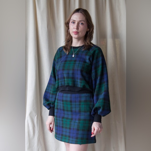 Hannah Isolde “Sigrid” sweatshirt in blackwatch plaid, size xs - Picture 6 of 9